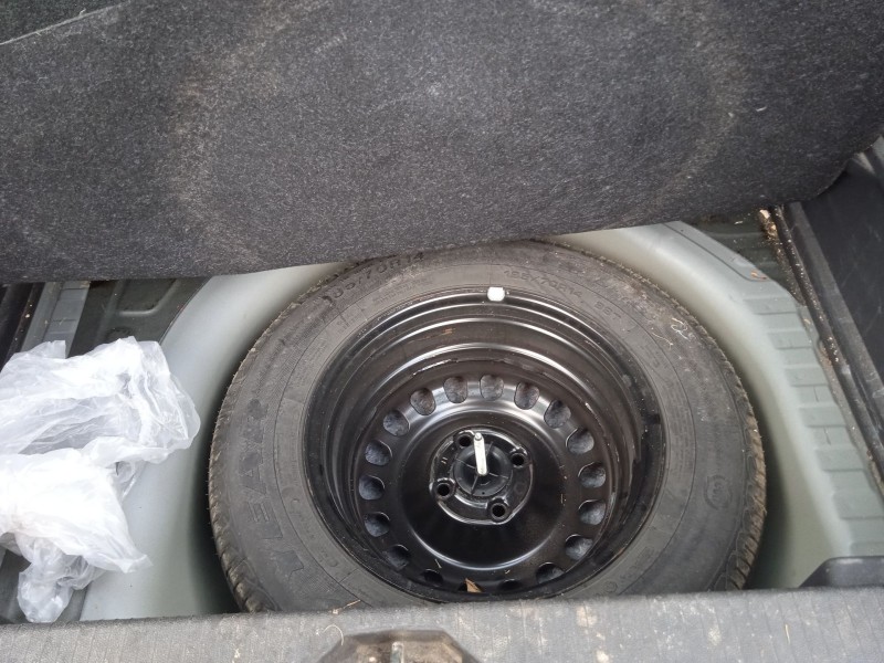 opel corsa d (s07) del año 2009