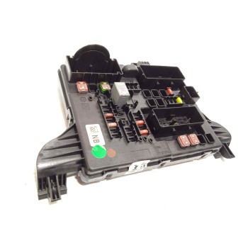 CAJA RELES / FUSIBLES 13277318 