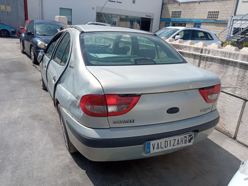 renault megane i classic (la0/1_) del año 2000