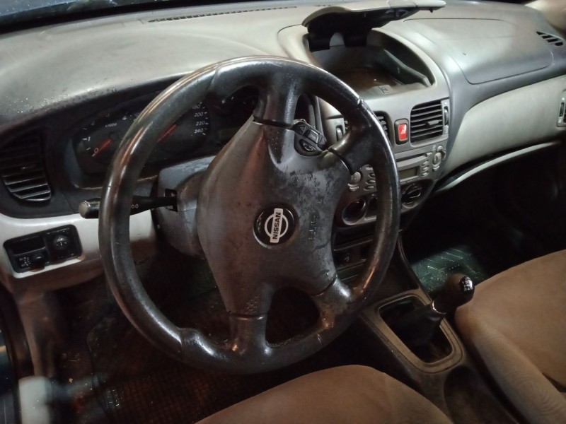 nissan almera ii hatchback (n16) del año 2001