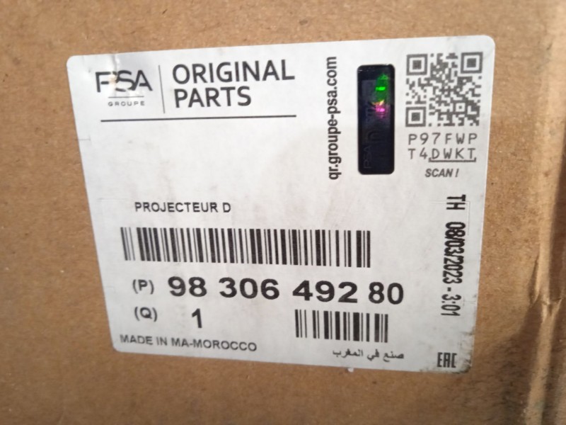 Recambio de faro derecho para citroën c4 iii 1.2 referencia OEM IAM 9830649280  73374698