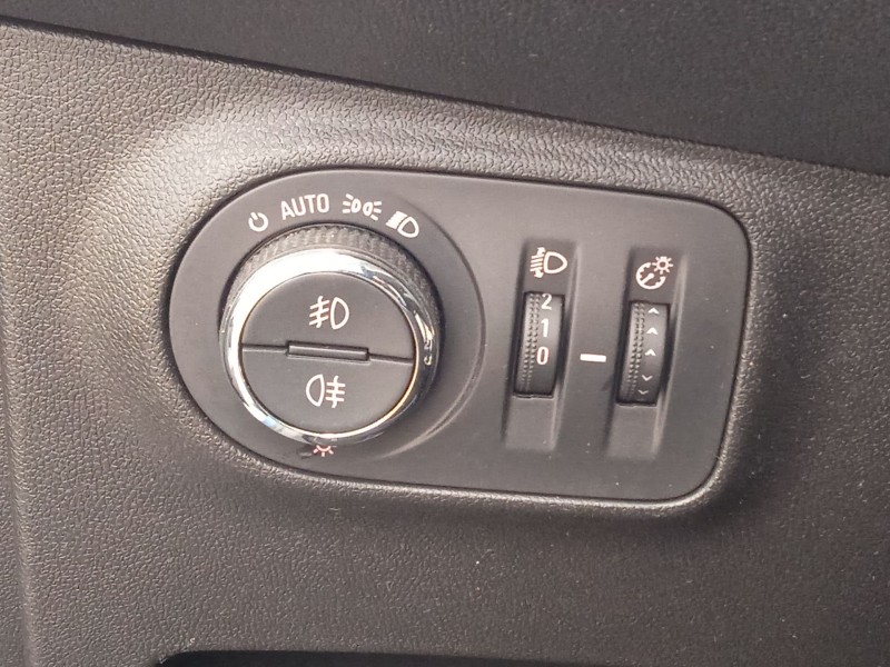 opel corsa e (x15) del año 2016