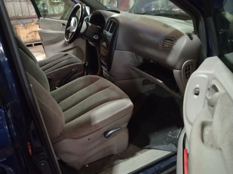 chrysler voyager iv (rg, rs) del año 2001