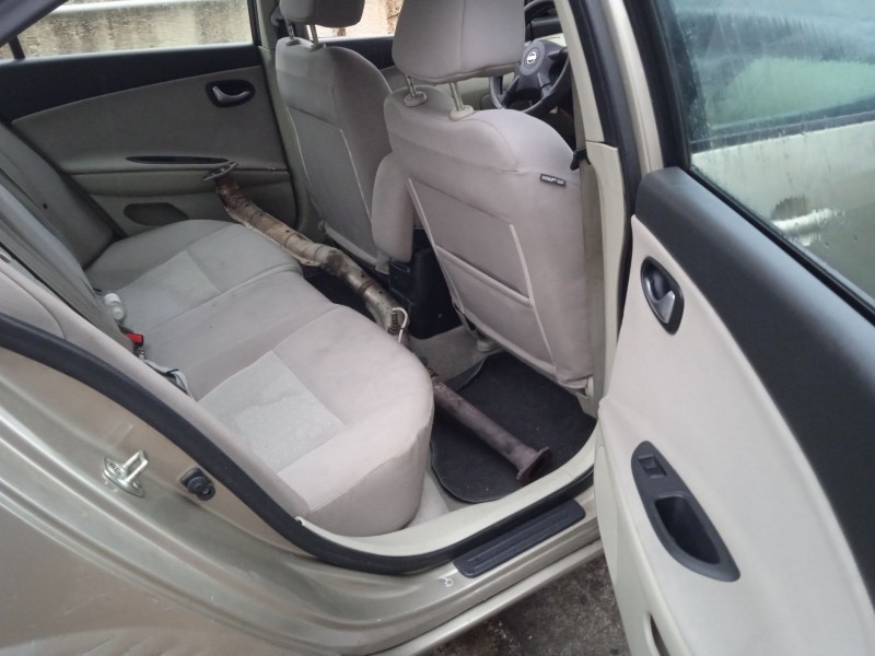 nissan primera (p12) del año 2002