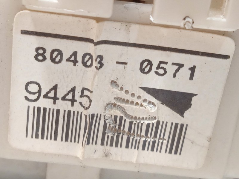 Recambio de caja reles / fusibles para toyota prius liftback (_w2_) 1.5 hybrid (nhw20_) referencia OEM IAM 8273047290 804030571 