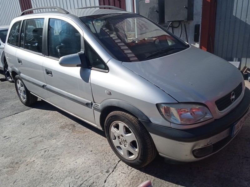 opel zafira a monospace (t98) del año 2001