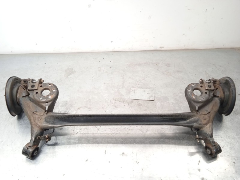 Recambio de puente trasero para toyota auris (_e15_) 1.8 hybrid (zwe150_) referencia OEM IAM 4210102260  