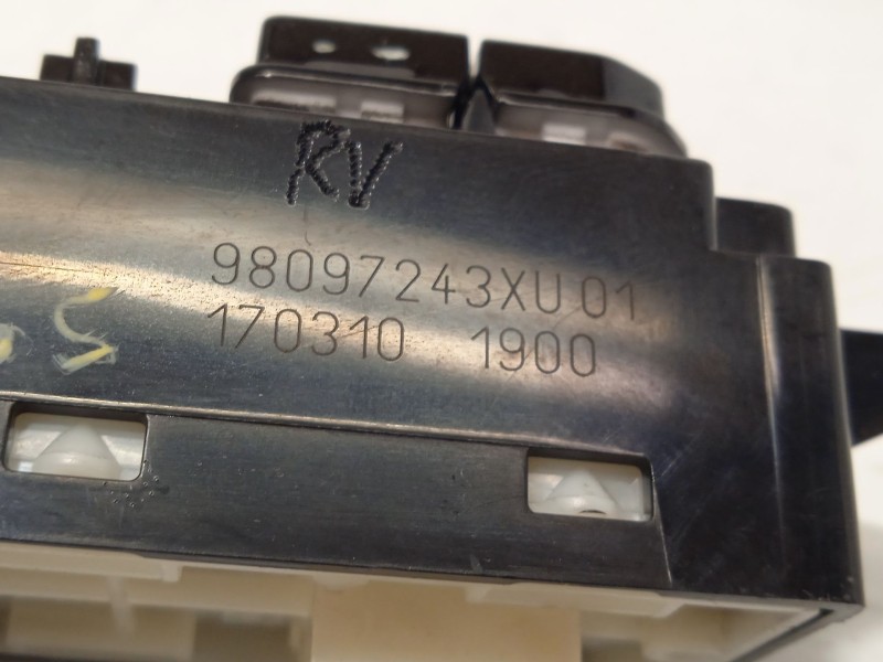 Recambio de mando multifuncion para peugeot 2008 i (cu_) 1.6 bluehdi 100 referencia OEM IAM 98097243XU  