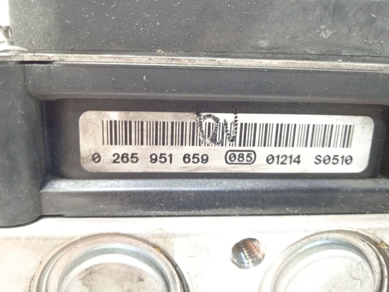 Recambio de abs para toyota auris active referencia OEM IAM 4454002350 0265951659 0265251199