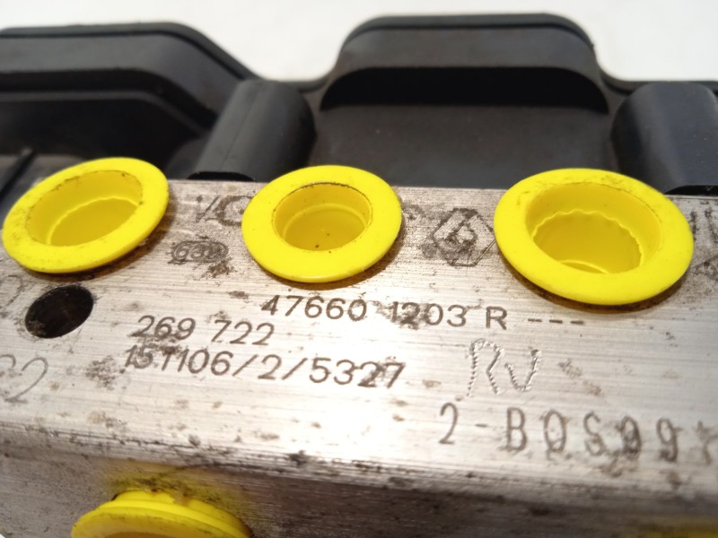 Recambio de abs para dacia sandero stepway referencia OEM IAM 476601203R 2265106516 269722