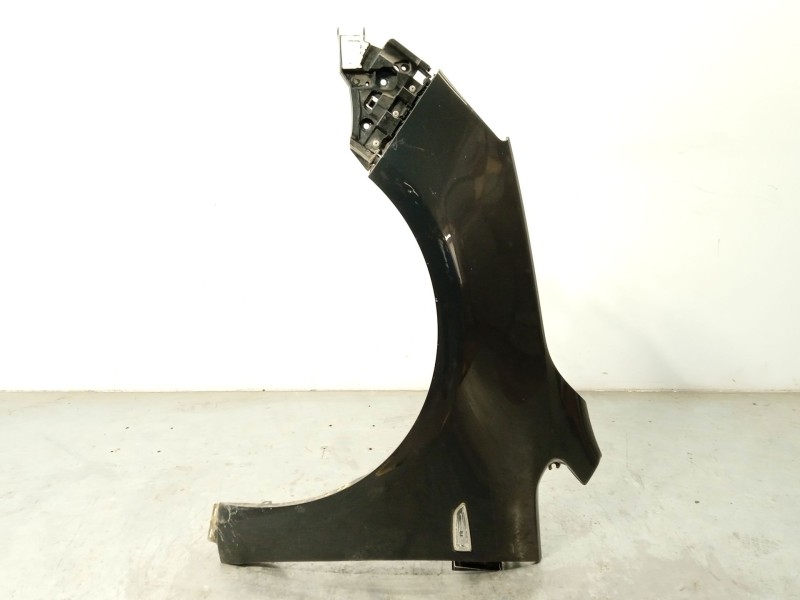 ALETA DELANTERA IZQUIERDA 13390002 