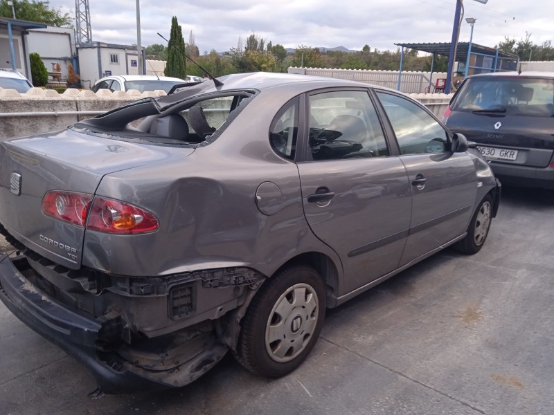 seat cordoba (6l2) del año 2002