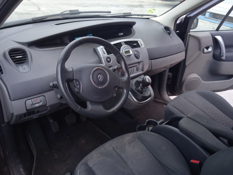 renault grand scénic ii (jm0/1_) del año 2009
