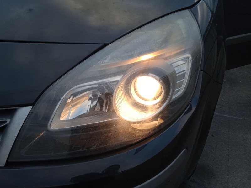 renault grand scénic ii (jm0/1_) del año 2009