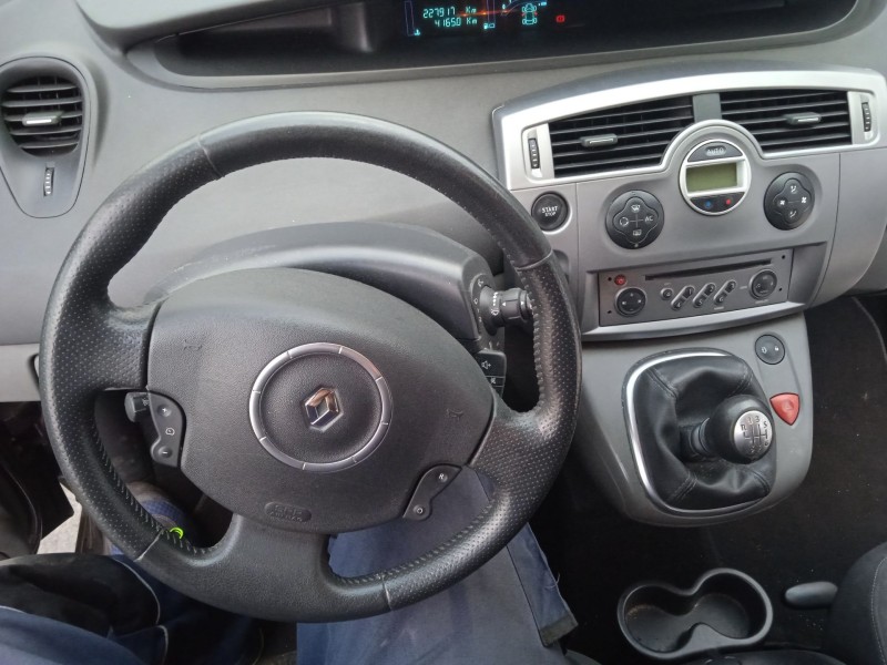 renault grand scénic ii (jm0/1_) del año 2009