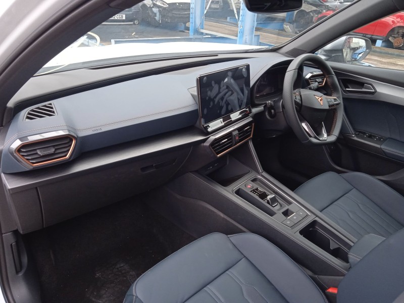 cupra formentor (km7, kmp) del año 2024