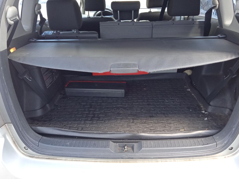 toyota corolla verso (zer_, zze12_, r1_) del año 2004