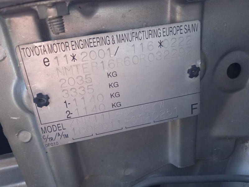 toyota corolla verso (zer_, zze12_, r1_) del año 2004