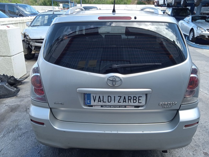 toyota corolla verso (zer_, zze12_, r1_) del año 2004