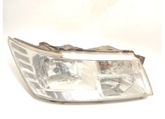 Recambio de faro derecho para dodge journey 2.0 crd referencia OEM IAM 5067788AC   2