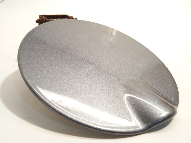 Recambio de tapa exterior combustible para dodge journey 2.0 crd referencia OEM IAM 5076926AC  