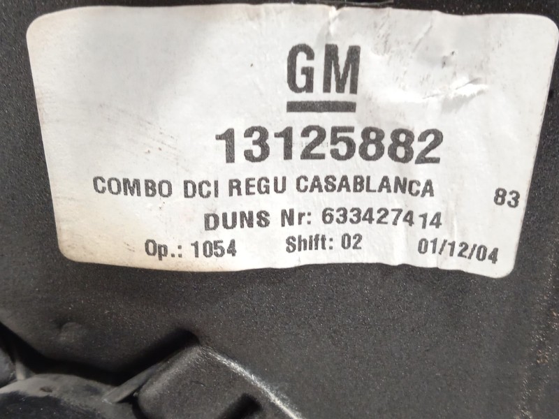 Recambio de retrovisor derecho para opel combo tour 1.4 referencia OEM IAM 13125882  