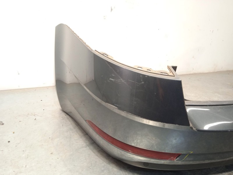 Recambio de paragolpes trasero para skoda octavia iii combi (5e5, 5e6) 1.6 tdi referencia OEM IAM 5E9807421G  