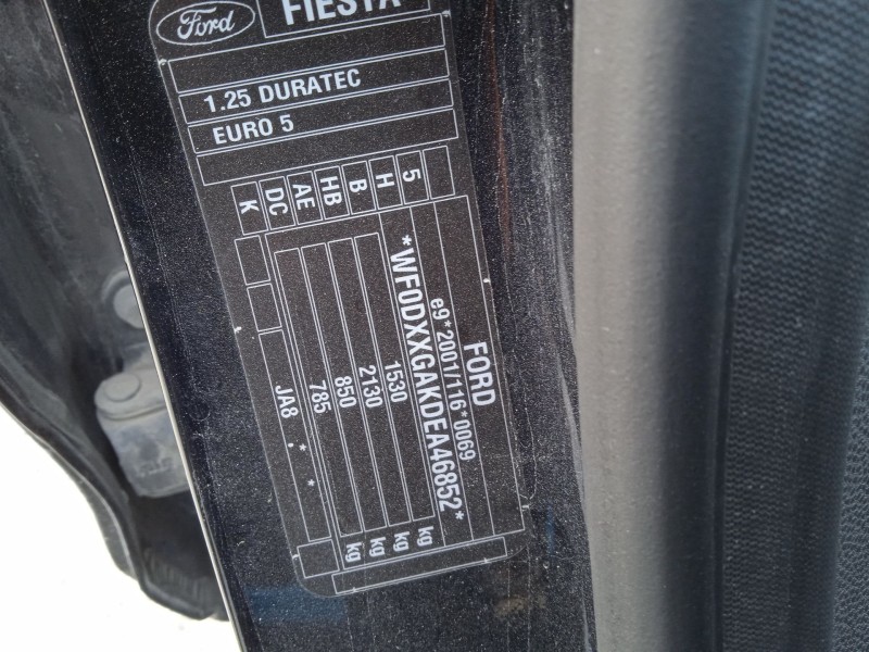 ford fiesta vi (cb1, ccn) del año 2015