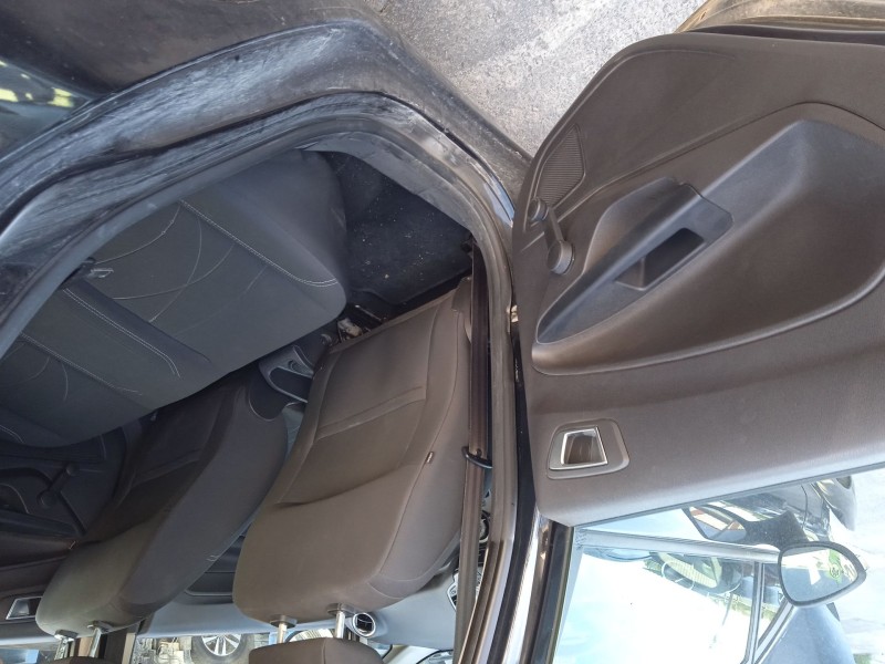 ford fiesta vi (cb1, ccn) del año 2015