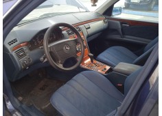 mercedes-benz clase e (w210) del año 1999 2