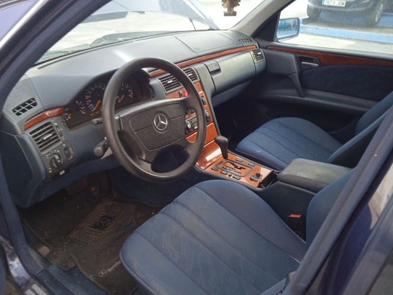 mercedes-benz clase e (w210) del año 1999