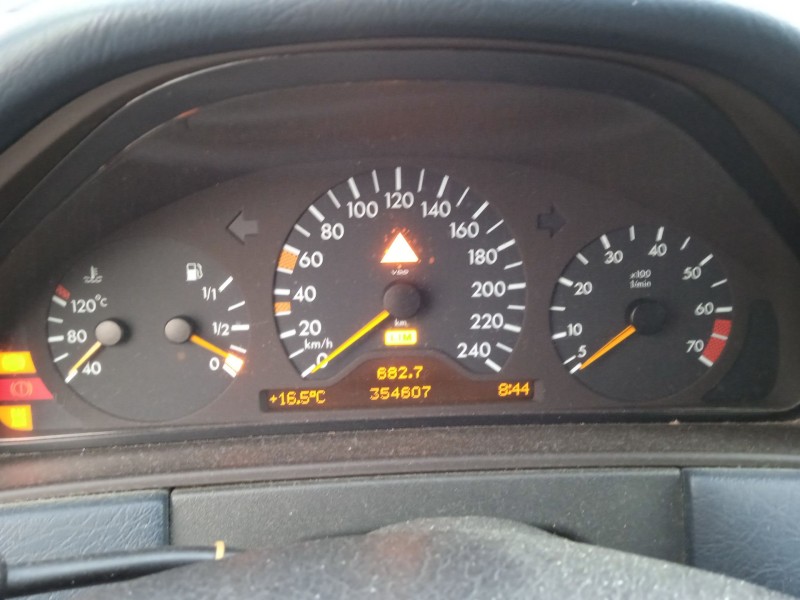 mercedes-benz clase e (w210) del año 1999