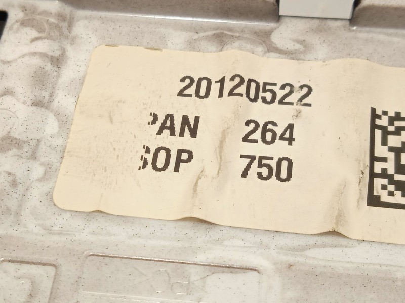 Recambio de mando multifuncion para peugeot partner furgoneta/monovolumen (k9) e-partner referencia OEM IAM 98404750ZD  