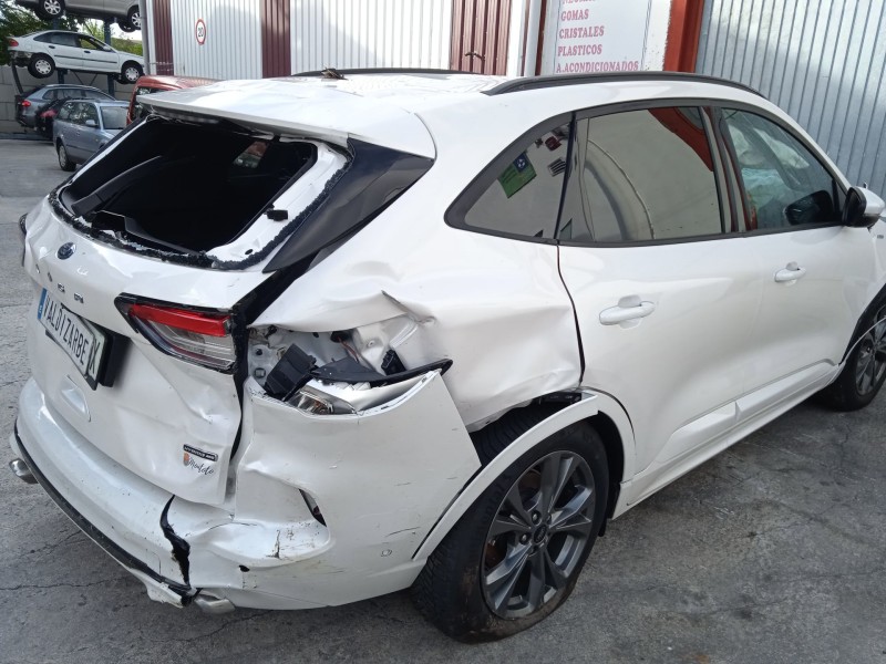 ford kuga iii (dfk) del año 2021