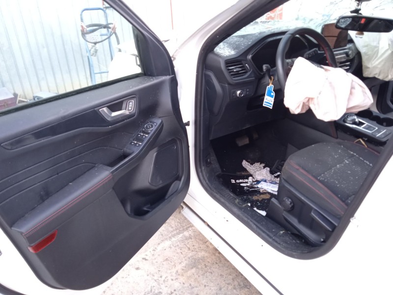 ford kuga iii (dfk) del año 2021