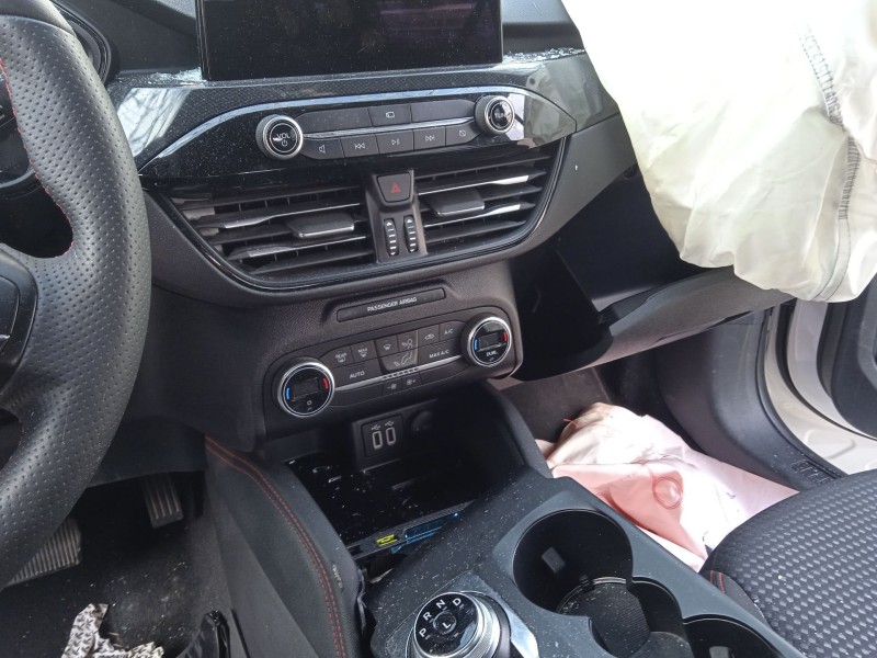 ford kuga iii (dfk) del año 2021