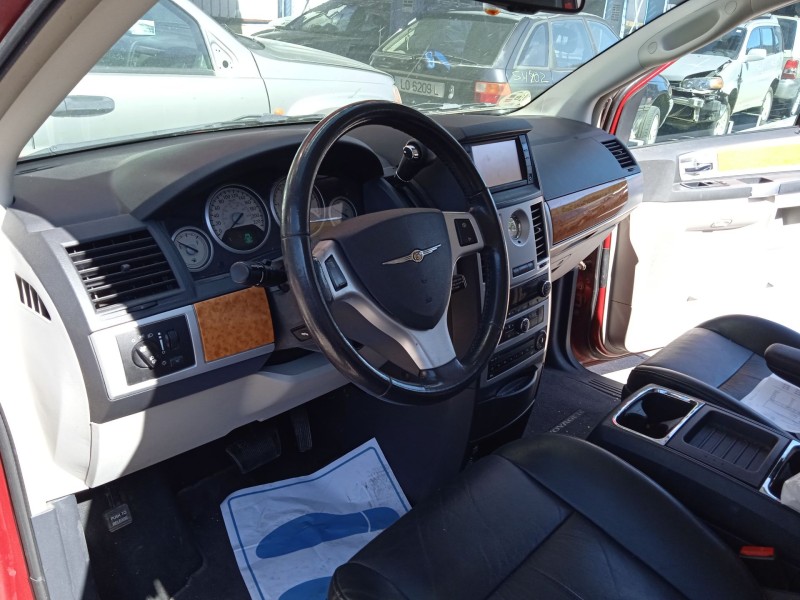 chrysler grand voyager v (rt) del año 2009