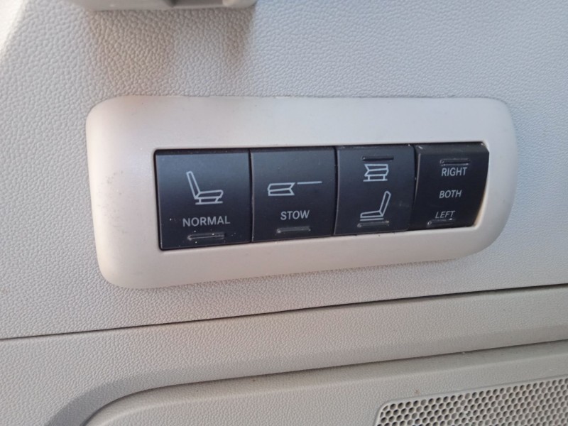 chrysler grand voyager v (rt) del año 2009