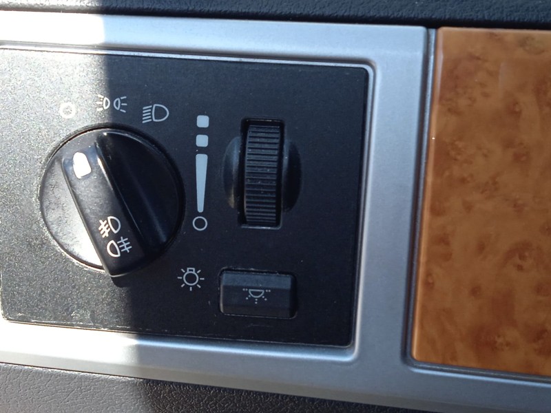 chrysler grand voyager v (rt) del año 2009