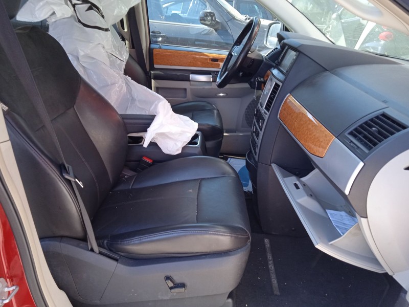 chrysler grand voyager v (rt) del año 2009