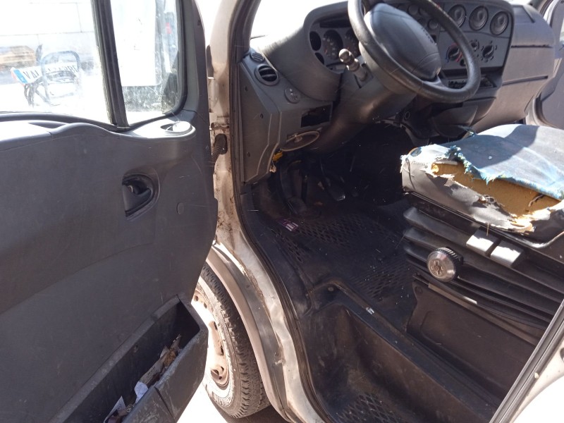 iveco daily vi caja/chasis del año 2001