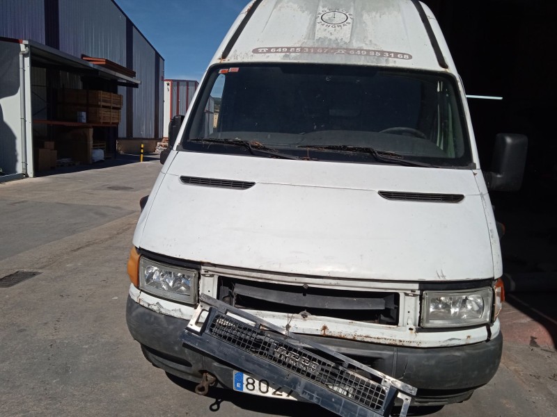 iveco daily vi caja/chasis del año 2001