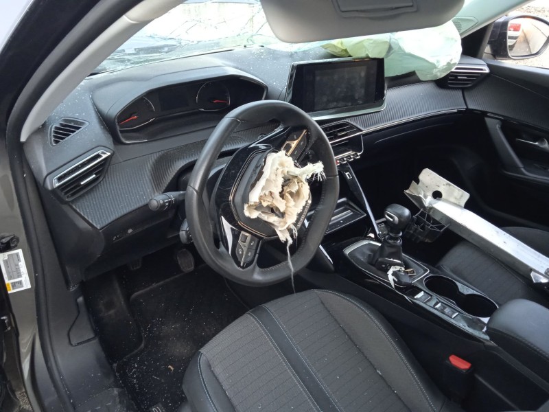 peugeot 2008 ii (ud_, us_, uy_, uj_, ur_, uc_) del año 2022