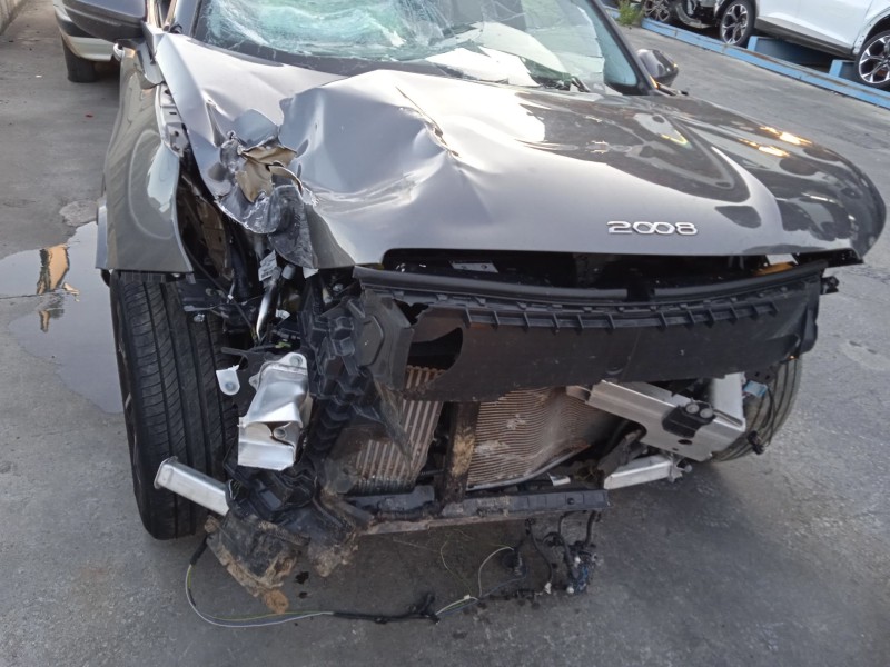 peugeot 2008 ii (ud_, us_, uy_, uj_, ur_, uc_) del año 2022