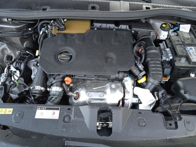 peugeot 2008 ii (ud_, us_, uy_, uj_, ur_, uc_) del año 2022