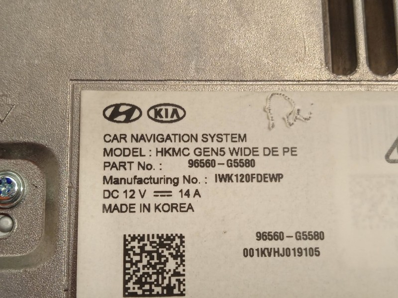 Recambio de pantalla multifuncion para kia niro referencia OEM IAM 96560G5580  