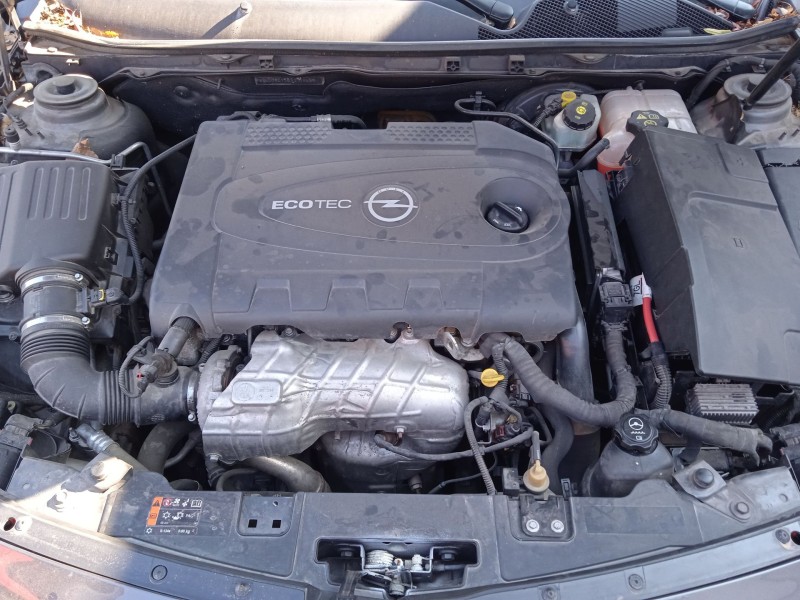 opel insignia a (g09) del año 2011