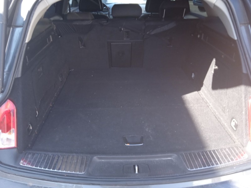 opel insignia a (g09) del año 2011