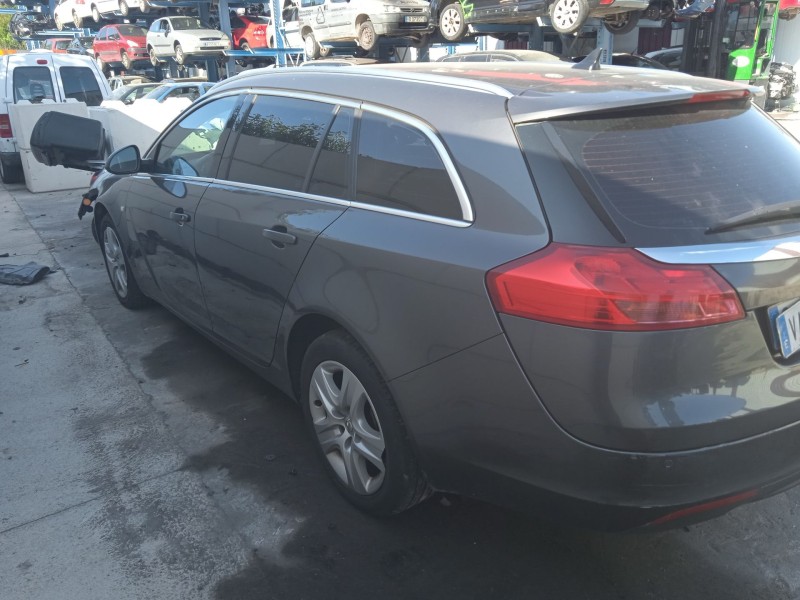 opel insignia a (g09) del año 2011