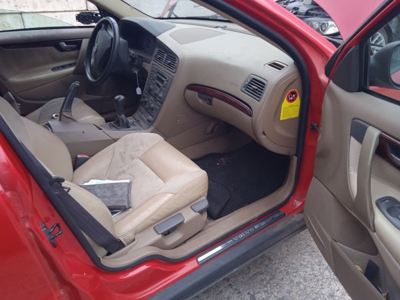 volvo s60 i (384) del año 2001